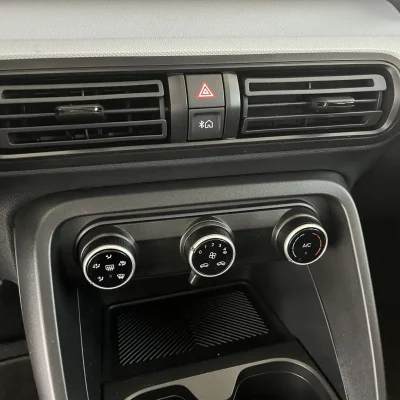 cfddd5c3-cc7f-48ce-b995-11bcf5e43e1b_d5ef4a58-8909-4b44-adef-fe559a138792